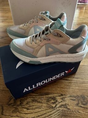 Mephisto Allrounder Deva Tennis Show size 8